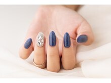 エムスラッシュ ネイル センター北店(M.SLASH)/ブルー×ビジュー