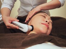 ベルシェット(Bellcette)/加齢に伴う頬横のたるみ改善