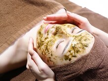 リニュード(Renewed)/ハーブピーリング