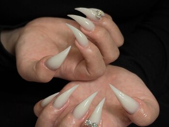 サリーネイルラボ(Sully Nail Lab)/キャットネイル