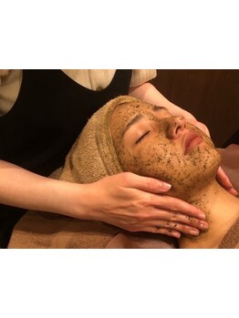 ホウレイ線・たるみ改善！予防ケア