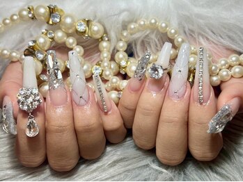 フィール(feel)の写真/こだわり派さんも大満足の豊富なカラー/流行りのパーツを多数ご用意☆SNSで話題のデザインもFeelにお任せ♪