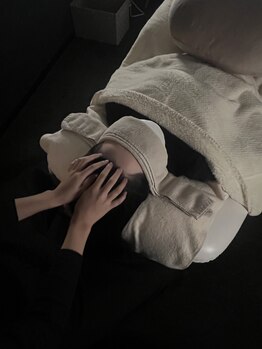 スヤ(SUYA)/施術の流れ 4.前頭筋