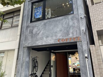 アンプシーフィット(UMPSY FIT)/宝町店：外観