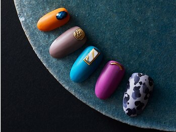 ネイルミー(nail me!)/ソフィラジェルHP掲載デザイン