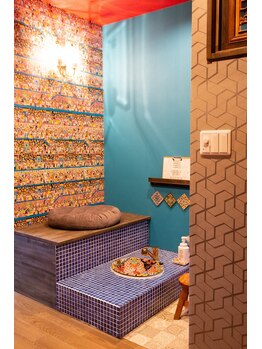 タイ古式マッサージ チェンマイ/青いタイル♪