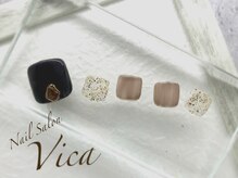 ヴィカ(Vica)/黒×ゴールドで大人っぽフット☆