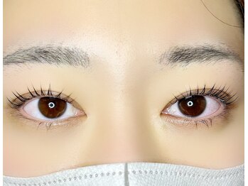 フェリーズ(Feliz)/パリジェンヌラッシュリフト