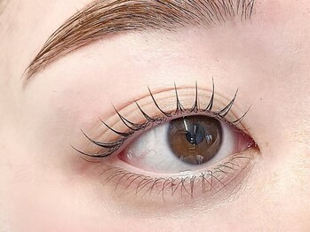アイブロウドットキス 大宮(iBROW. kiss)の写真/【綺麗で洗練されたリラックスできるプライベート空間】都度払いなので、イベント前など好きな時に通える♪