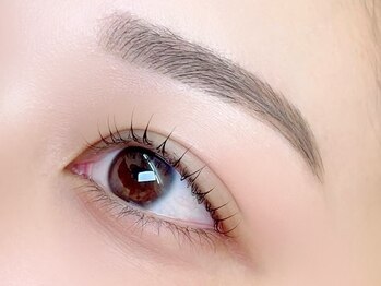 アイラッシュ アンド ネイルスタジオ ゼン(Zen)の写真/《アイブロウWax¥4500》顔の黄金比率に基づき、貴方のお顔に合った眉をデザイン。メンズアイブロウも人気◎