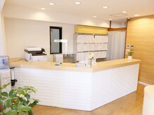エムズワン鍼灸院整骨院 センター北院/受付