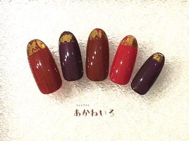 秋冬ネイル　ボルドー金箔