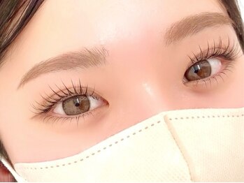 トリート アイラッシュアンドネイルサロン(treat eyelash&nail salon)の写真/ボリューム＆モチ◎【バインドロック導入サロン♪100束 7280円】ハイクオリティを求めるなら《treat》へ♪ 