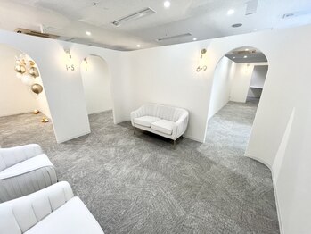 フォルミナ 名古屋栄(FORMINA)/店内部屋