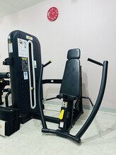 レクリエイター(Re:QREATOR)/チェストプレス