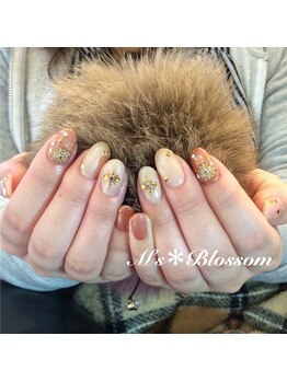 ネイルサロンアンドスクールエムズブロッサム(Nailsalon & school M's Blossom)/ジェルアート込コース