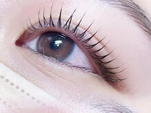 Q2.まつ毛が少ない・短いけど施術できる？