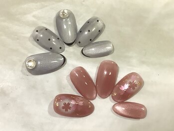 アペル(apare)の写真/《迷ったら定額コース♪》デザイン20種類以上！オフィスOKなシンプル系～トレンドネイルまで豊富にご用意☆