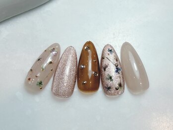 リーノ ベッラ(Lino bella)/指先華やぐ押し花ネイルコース