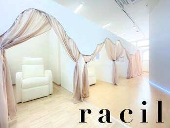 ラシル 岡崎店(racil)