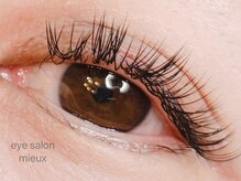 eyesalon mieuxの雰囲気（最新技術★存在感MAXの1番人気バインドロック）