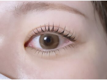 プレシャス 府内店(PRECIOUS)の写真/モチの良さ◎自まつげケアで上向きキープ!伸びても綺麗な状態が続く秘密はコレ◎