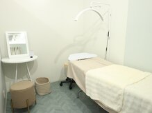 シアー(sHeeR)/フワフワのベッドで極上の時間を