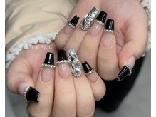 ヌアネイル(NUR NAIL)/