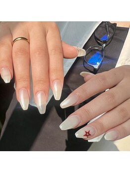 サララ(SALALA)/ワンポイントネイル♪