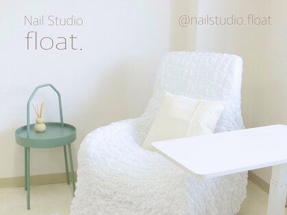 フロート(float.)の写真