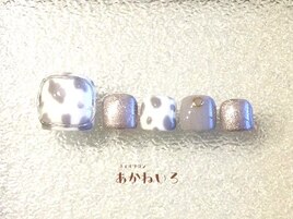 秋冬フットネイル　アニマル柄