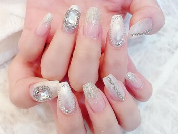 デコール 心斎橋(DECOR)/ビジューチェーンネイル