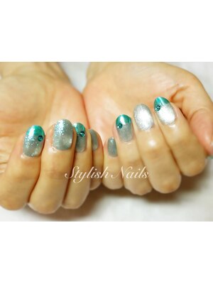 Stylish Nails　【スタイリッシュネイルズ】