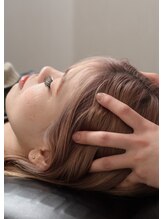 アスラク/頭が重い方はヘッドマッサージ