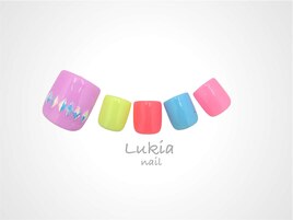 カラフルネイル