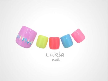 ルキア(Lukia)/カラフルネイル