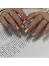 シアン(cyaan)/ピンクマグ×ゴールドライン