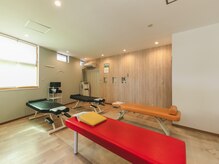 なごや中村接骨院の雰囲気（施術台）