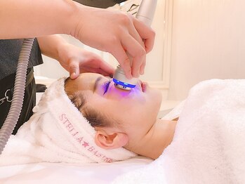 スリースターズ 福岡店(☆☆☆STARS)/毛穴・二重アゴのケア◎