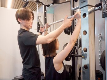 ナナ 札幌店(NANA)の写真/〈NANA独自のメソッドで小顔へ！〉全身の骨格を調整することで顔が引き締まり立体的な小顔美人に導きます♪