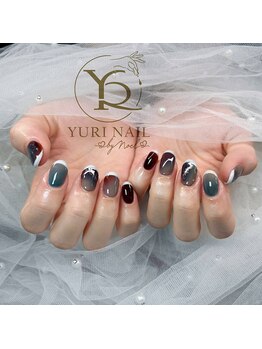 ユリナリタ(YuRi Narita)/