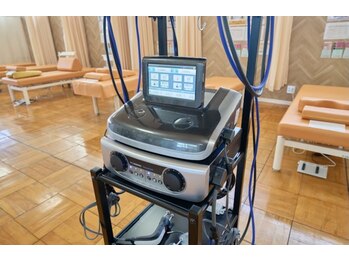 あかつき整骨院 雀の宮駅前院/電気での施術~高圧電気~