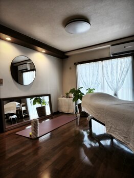 エリー(ERY)の写真/【羽村】無料駐車場完備の来やすい、通いやすいサロン♪プライベート空間でゆったり癒しのひととき＊