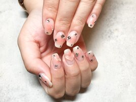 【ハンド】ハート×ビジュー
