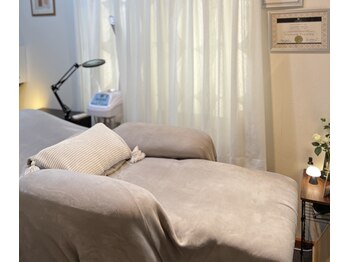 シュン アイラッシュ アンド アイブロウ(shun)