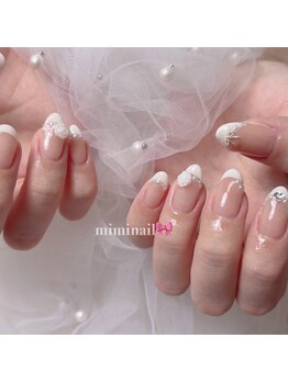 フレンチネイル　薔薇パーツ