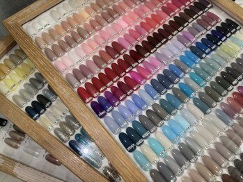 ハナヒラ(hanahira)の写真/カラー&ラメ500色～/マグネット・ミラー60種類以上!豊富なカラー展開で自分らしさを表現できる☆
