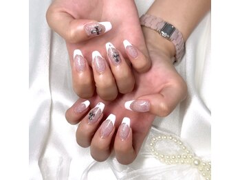 ポイソン(POISSON)/French nail
