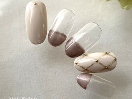 ラインスタッズネイル