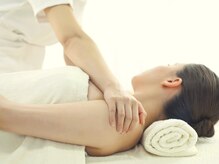 フルールクレール 駒込店/3.デコルテリンパマッサージ